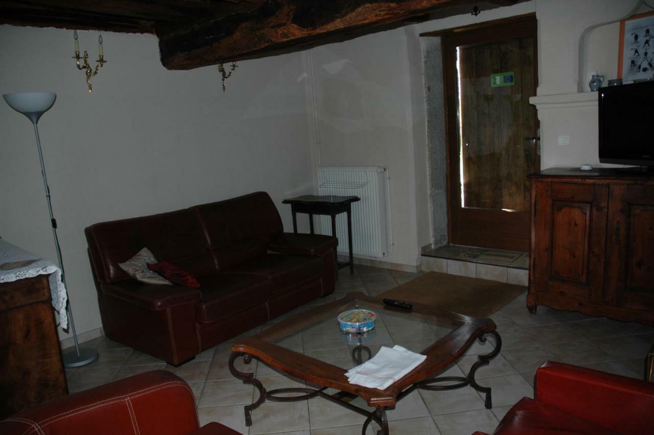 Le Bellaton Villa Ambronay Екстериор снимка