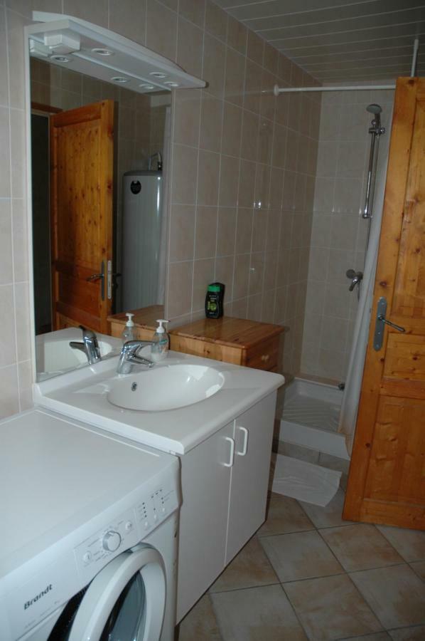 Le Bellaton Villa Ambronay Екстериор снимка